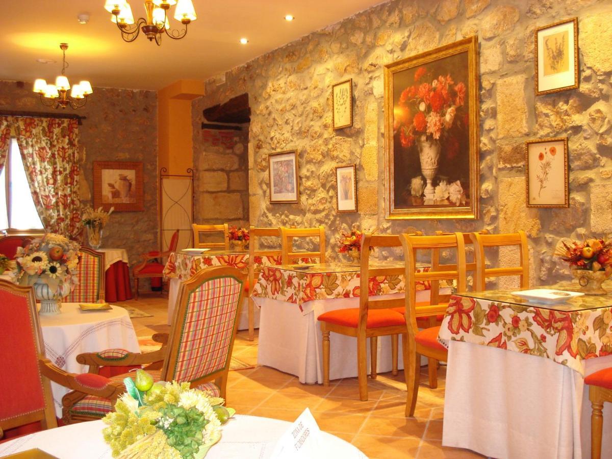 Hotel Palacio Garcia Quijano Corrales De Buelna Kültér fotó