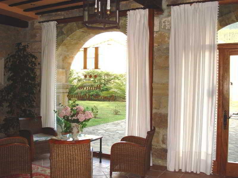 Hotel Palacio Garcia Quijano Corrales De Buelna Kültér fotó