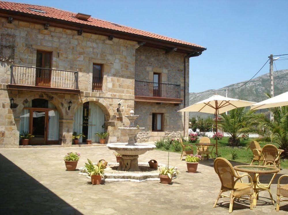 Hotel Palacio Garcia Quijano Corrales De Buelna Kültér fotó